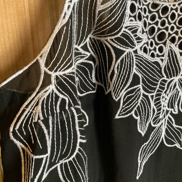 Organza racerback chic tank - Picture 7 of 8